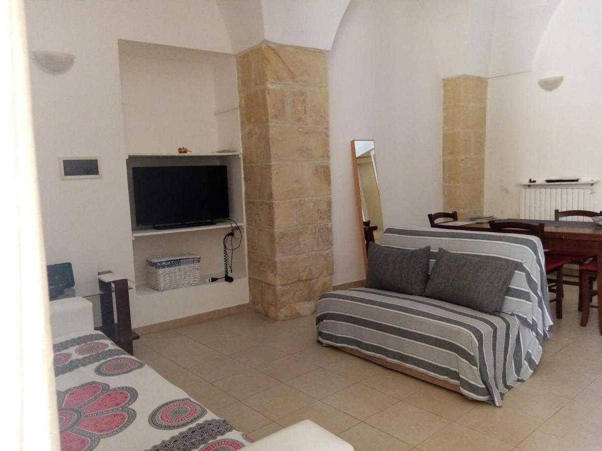 Piazzetta Acquaviva Διαμέρισμα Λέτσε Εξωτερικό φωτογραφία