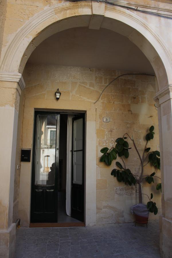 Piazzetta Acquaviva Διαμέρισμα Λέτσε Εξωτερικό φωτογραφία